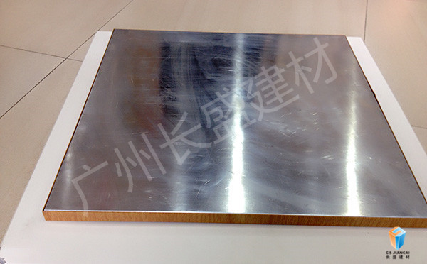 仿橡木木紋鋁蜂窩板反面 仿橡木木紋鋁蜂窩板反面